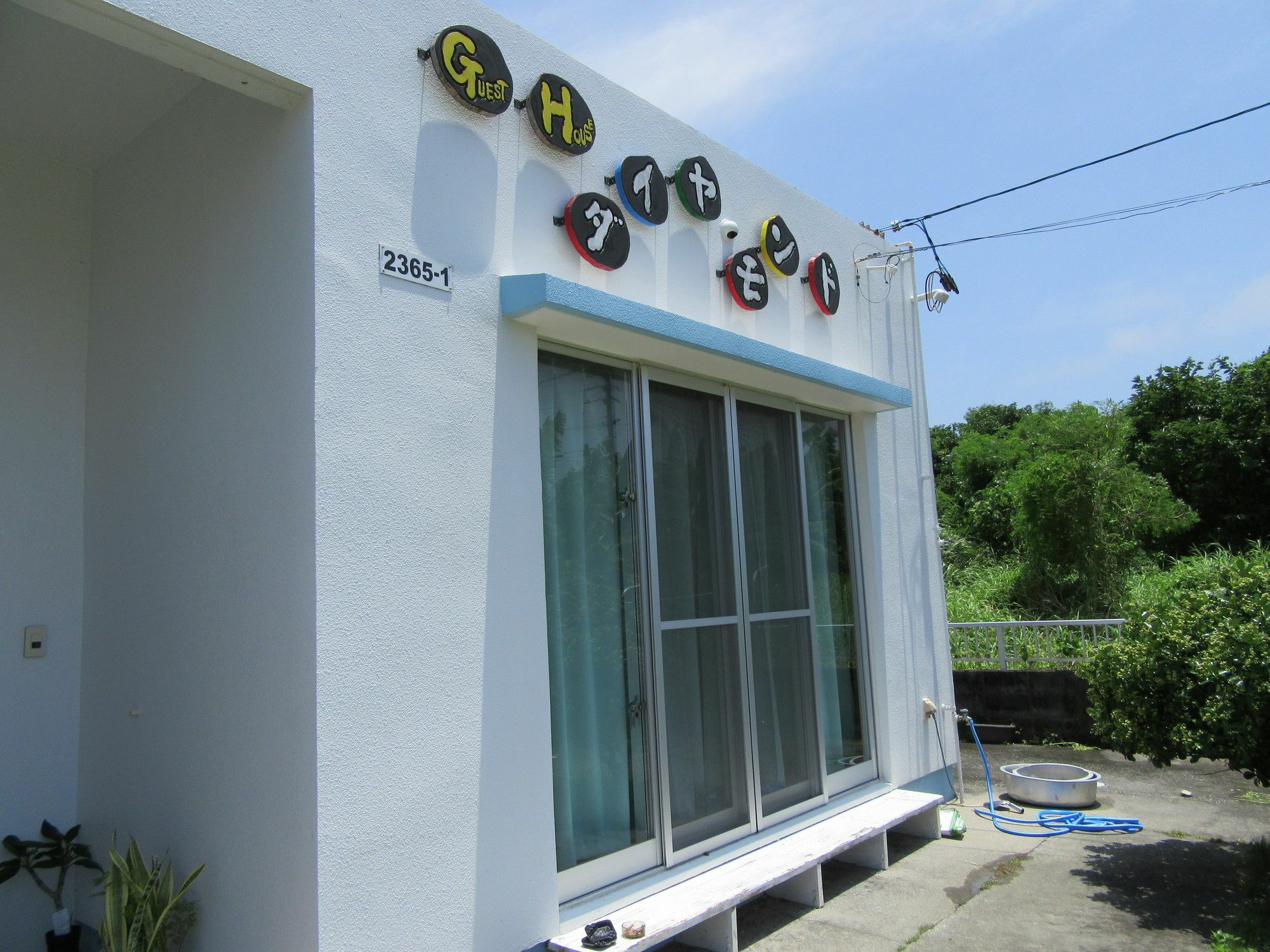 Guest House Diamond Йомитан Экстерьер фото